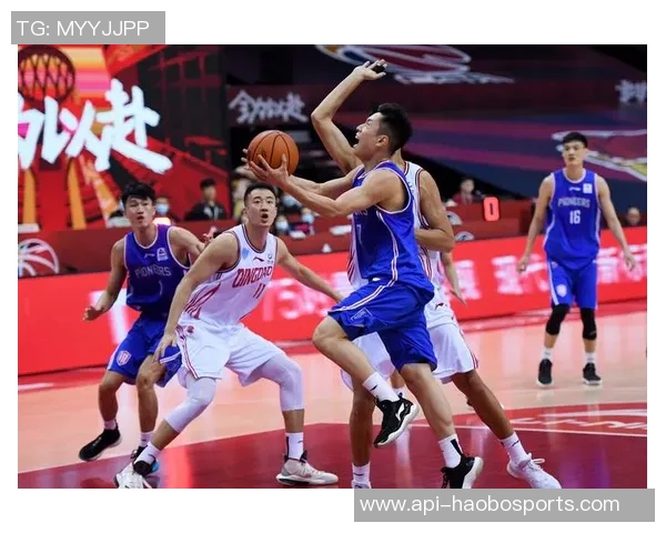 篮球田野的梦想与激情交织在一起的青春旋律