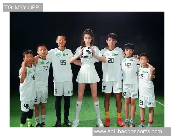 足球宝贝袜子时尚潮流解析让你领略运动与美丽的完美结合